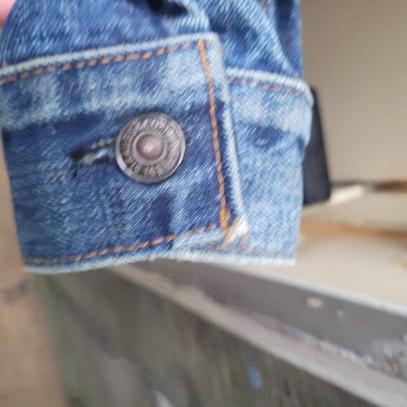 Vintage 70's Levi's Jacket - Picture 9 of 10